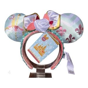 Disney Minnie Mouse Main Attraction Ear Headband King Arthur Carousel NWT 4